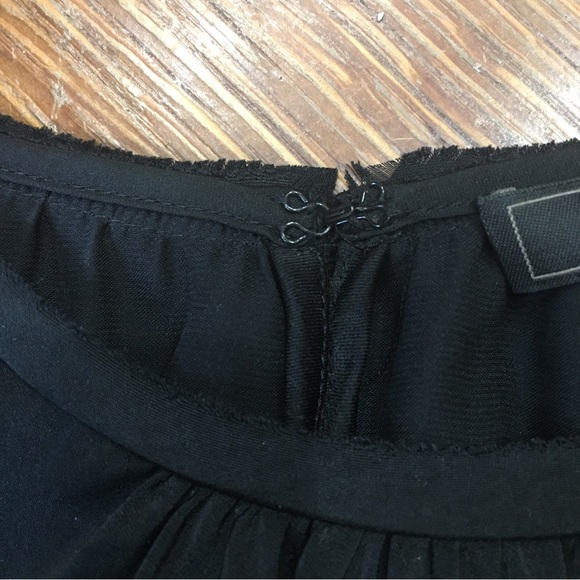 BCBGMaxAzria black blouse size Small - Picture 10 of 10